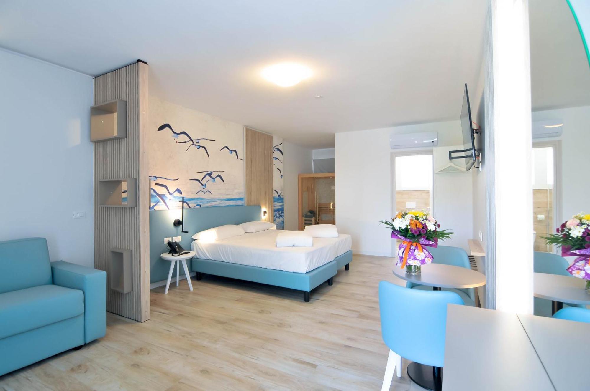 Marina Junior Suite 4 Stelle S Каорле Екстериор снимка